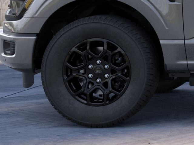 New 2026 Gray Ford XLT image 19