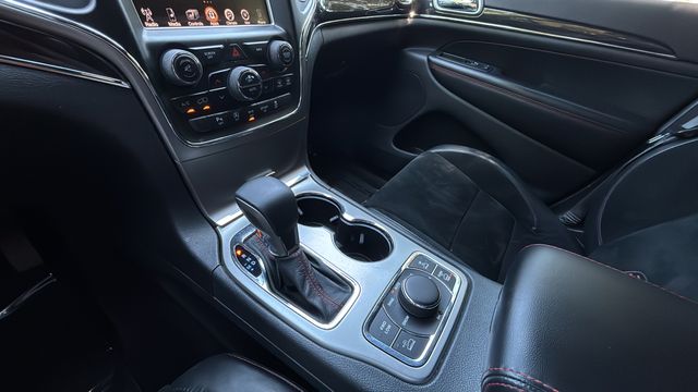 Used 2017 White Jeep Trailhawk image 14