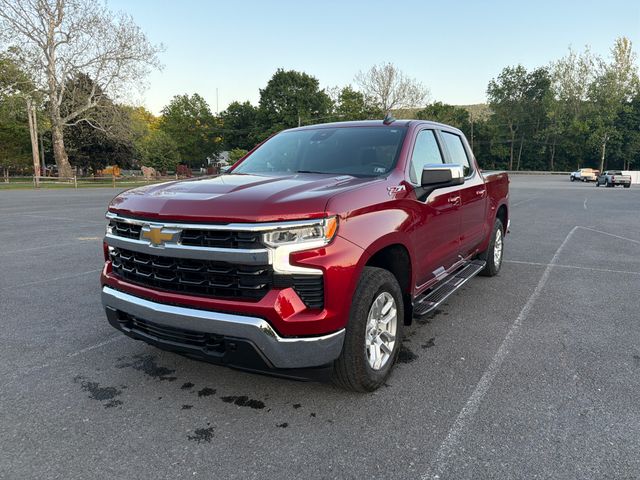 2024 Chevrolet Silverado 1500 LT Crew Cab 4WD