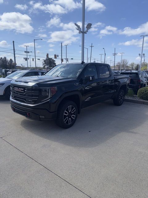 Onyx Black 2023 GMC Sierra 1500 AT4 Crew Cab 4WD Pickup Truck Four-Wheel Drive Automatic