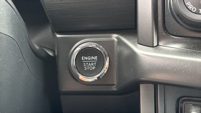 Used 2025 Blue Ford Tremor image 27