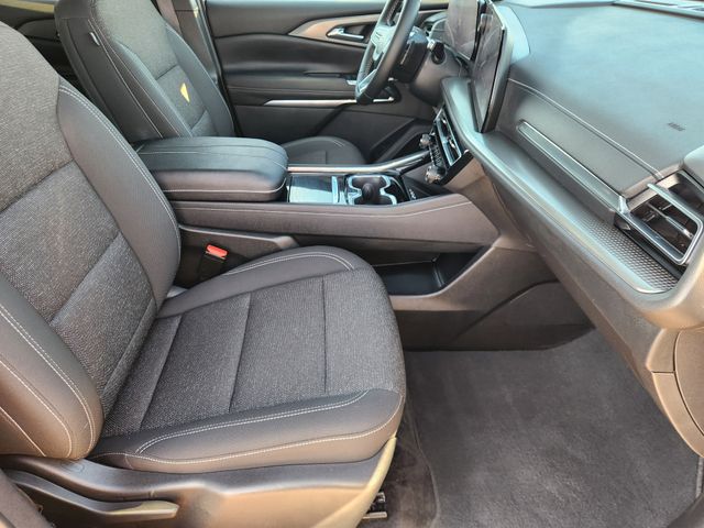 2024 Chevrolet Traverse LT Blue at Classic Elite Chevrolet Hwy 6