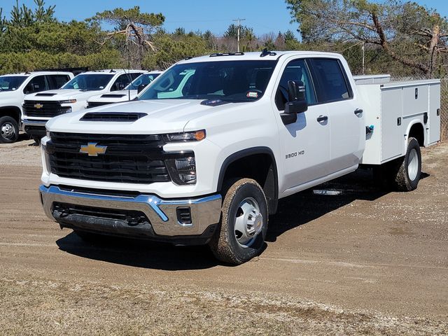 New 2026 Chevrolet Silverado 3500 - photo 2