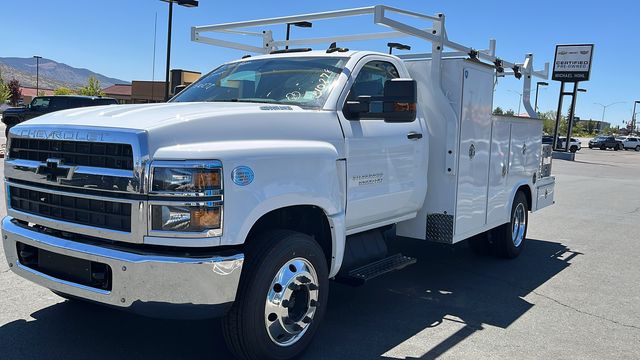 2023 Chevrolet Silverado 5500HD Work Truck 4