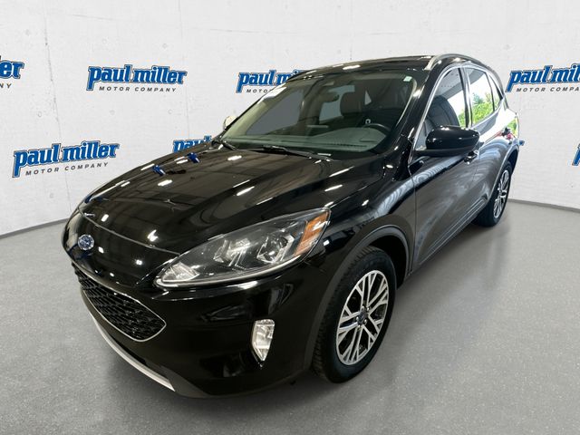 Black Metallic 2020 Ford Escape SUV / Crossover All-Wheel Drive 8-Speed Automatic