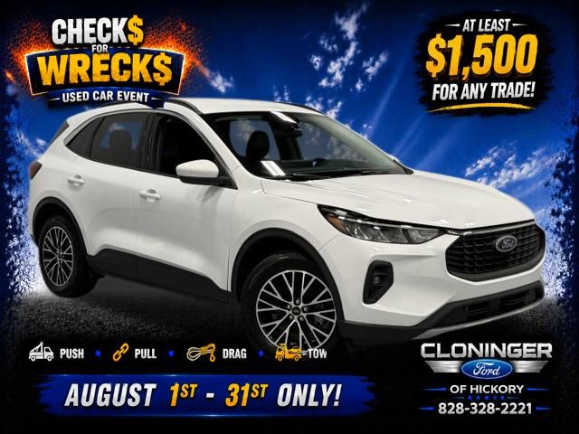 Oxford White 2023 Ford Escape Hybrid Plug-in SUV / Crossover Front-Wheel Drive Continuously Variable Transmission