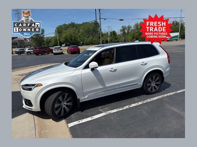 2025 Volvo XC90 Recharge T8 Ultra Bright Theme 7-Passenger eAWD
