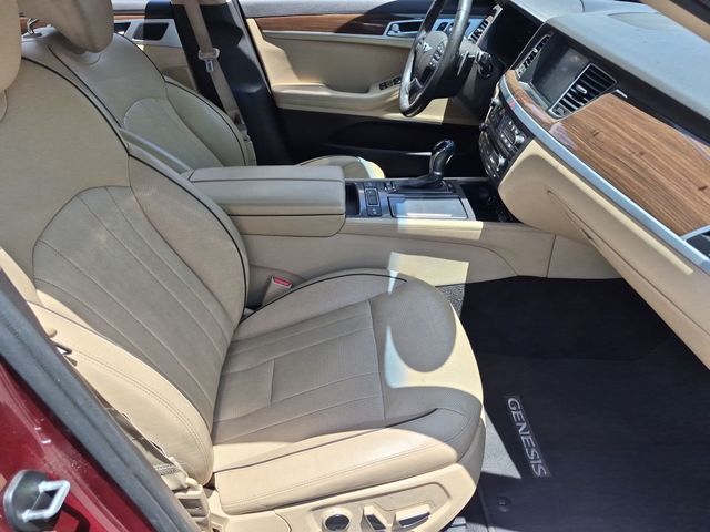 Used 2015 Hyundai Genesis 3.8 4D Sedan