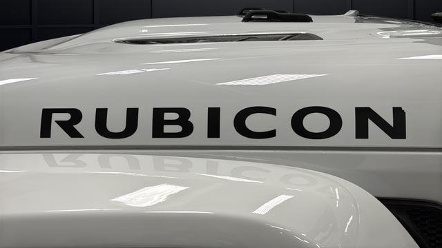 Used 2021 Bright White Clearcoat Jeep Unlimited Rubicon image 41