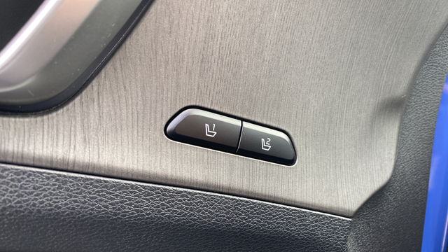 New 2026 Blue Kia X-Line image 31