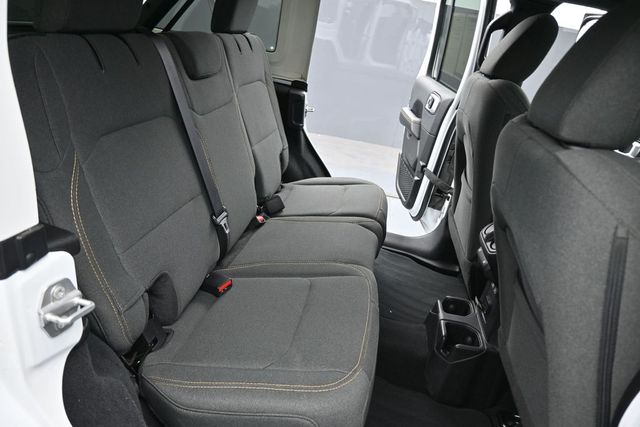 Used 2025 Jeep Wrangler SUV