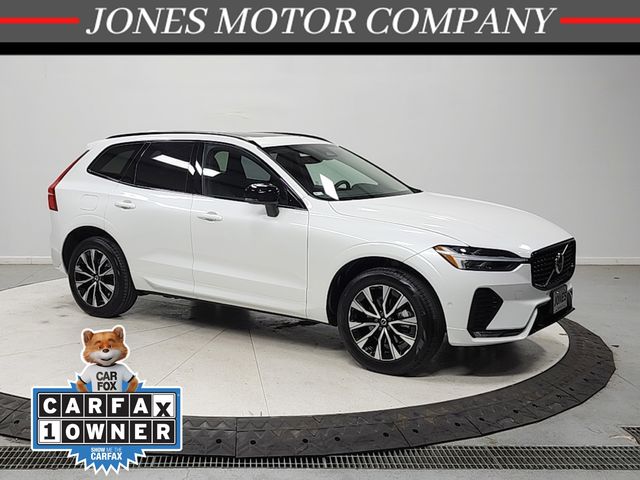 Crystal White Metallic 2025 Volvo XC60 B5 Plus Dark Theme AWD SUV / Crossover All-Wheel Drive Automatic