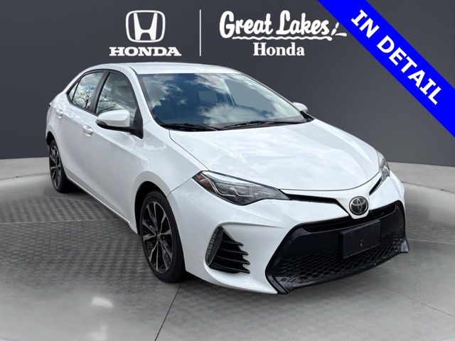 Super White 2017 Toyota Corolla SE Sedan Front-Wheel Drive Continuously Variable Transmission