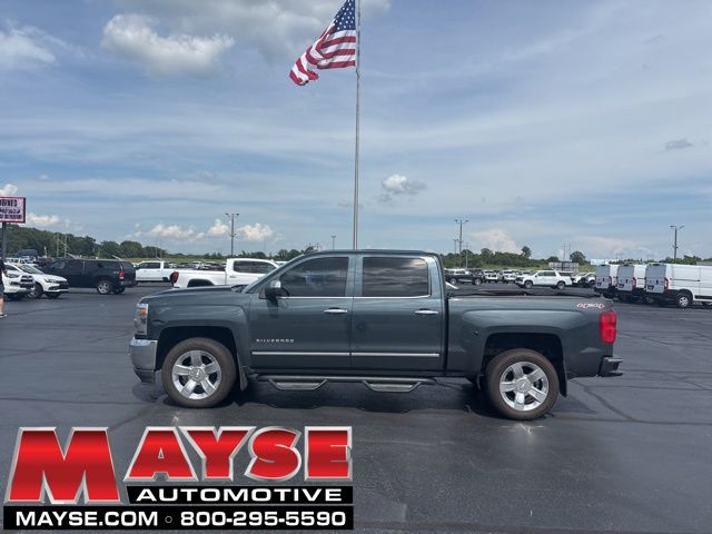 2017 Chevrolet Silverado 1500 LTZ Crew Cab 4WD
