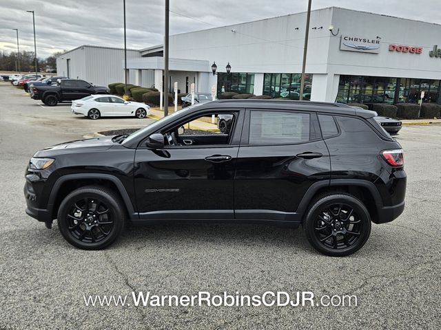 New 2026 Black Jeep Latitude image 4