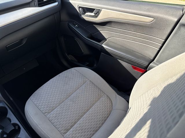 Certified Used 2022 Blue Ford SE image 15