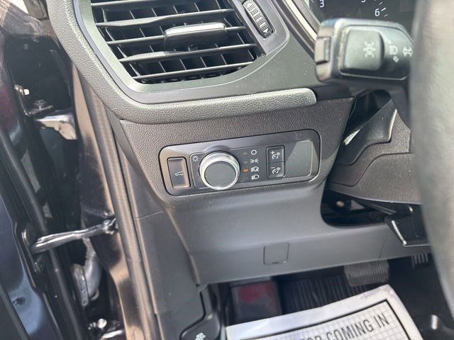 2021 Ford Escape SE photo