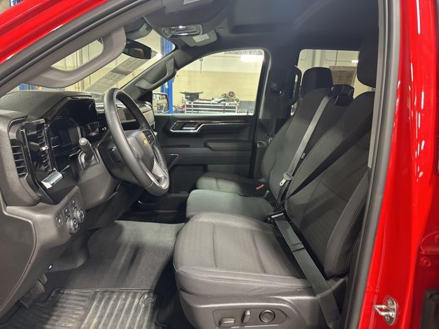 Used 2024 Red Chevrolet LT image 33