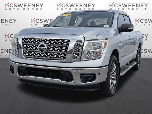 2018 Nissan Titan SV Crew Cab 4WD