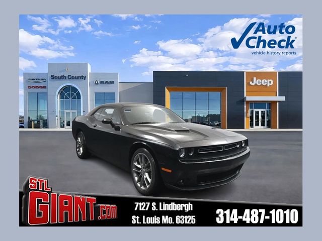 2021 Dodge Challenger SXT AWD