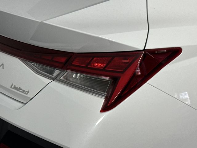 New 2025 Hyundai Elantra For Sale in Indianapolis, IN
