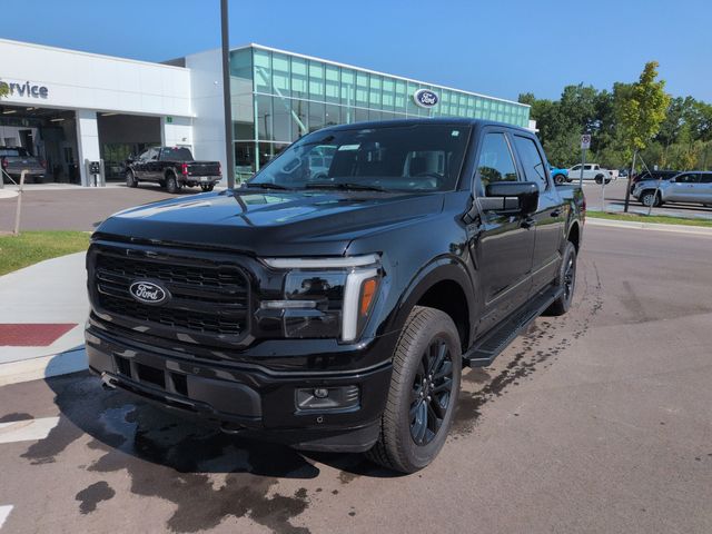  2025 Ford F-150 Lariat SuperCrew 4WD   