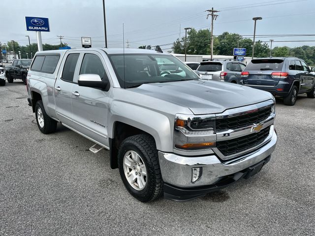 Used 2018 Silver Chevrolet LT image 10