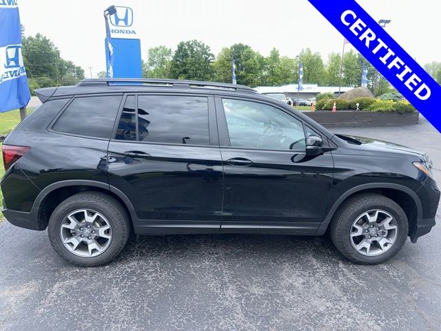 Crystal Black Pearl 2023 Honda Passport TrailSport AWD SUV / Crossover All-Wheel Drive 9-Speed Automatic