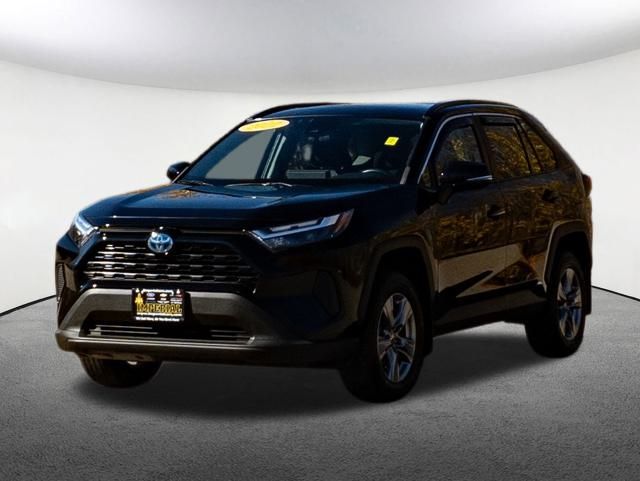 2022 Toyota RAV4 Hybrid XLE 12