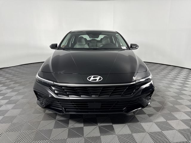 New 2025 Hyundai Elantra Hybrid For Sale in Indianapolis, IN