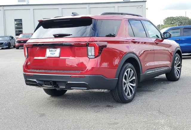 2025 Ford Explorer ST-Line 7