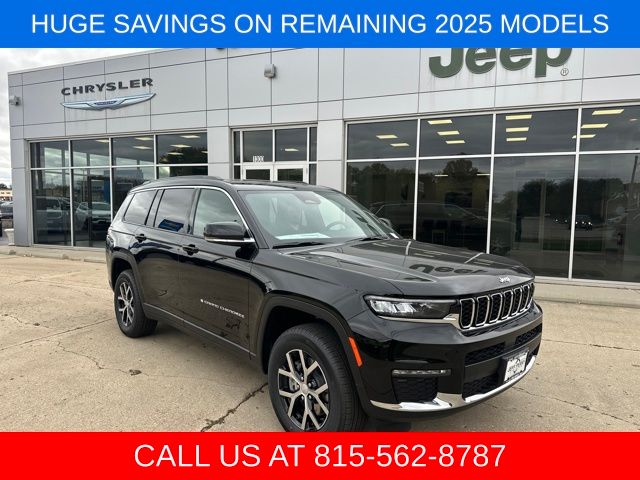 Diamond Black Crystal Pearlcoat 2025 Jeep Grand Cherokee L Limited 4WD SUV / Crossover Four-Wheel Drive 8-Speed Automatic