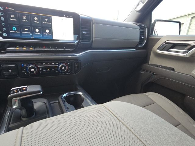 Photo of 2023 Chevrolet Silverado 1500 LTZ in Dallas, GA - 29,  2023 Chevrolet Silverado 1500 LTZ:C02336