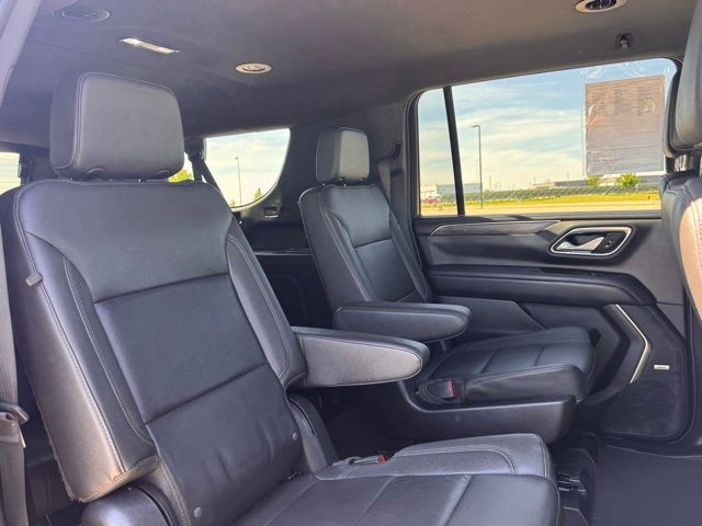 2022 Chevrolet Suburban LT