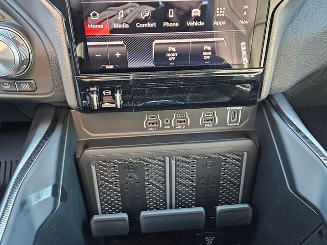 2026 Ram 1500 Rebel Crew Cab 4x4 5'7" Box