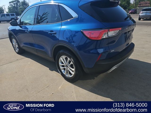 2022 Ford Escape SE 12