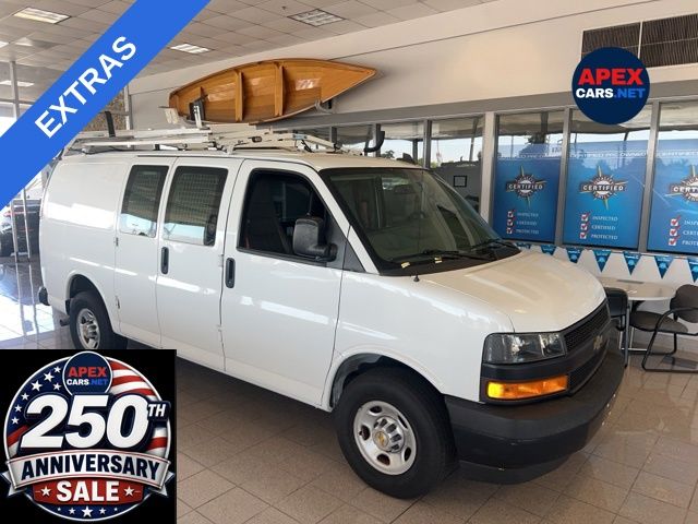 Summit White 2018 Chevrolet Express Cargo 2500 RWD Van Rear-Wheel Drive 8-Speed Automatic Overdrive