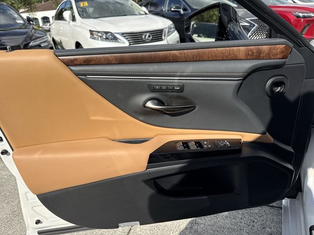 Used 2024 Lexus ES Sedan