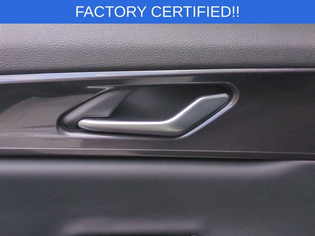 Used 2022 White Jeep Altitude image 29