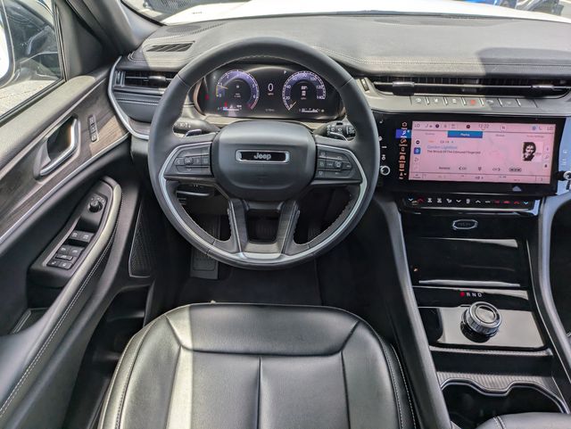 2026 Jeep Grand Cherokee Limited 4x2