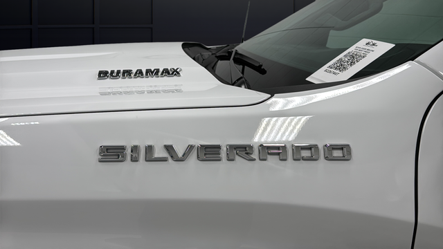 Used 2023 Summit White Chevrolet LT image 37