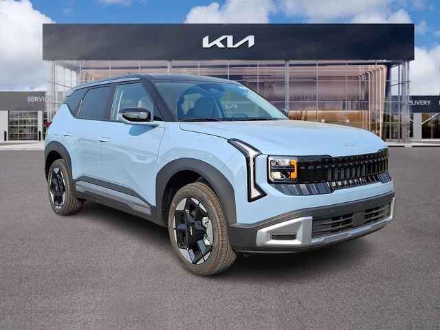 Frost Blue 2027 Kia Seltos SUV / Crossover All-Wheel Drive Continuously Variable Transmission