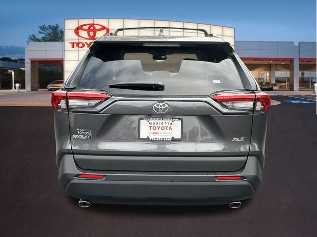 2024 Toyota RAV4 XLE 25