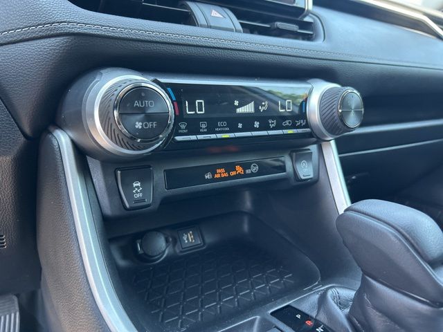 2023 Toyota RAV4 XLE - Photo 27