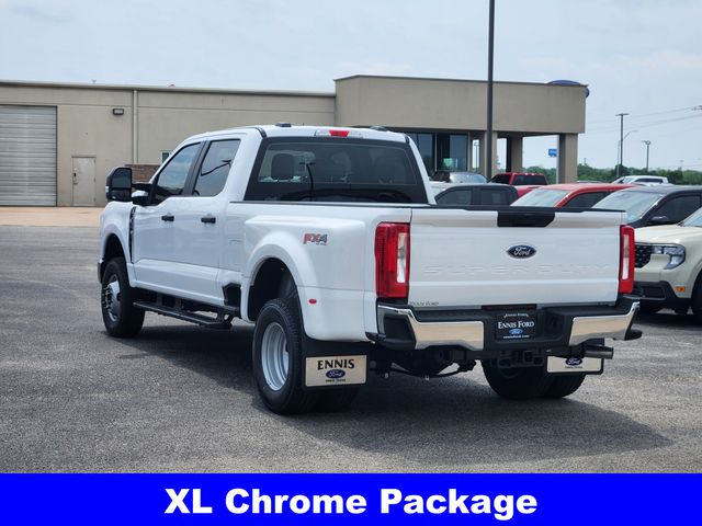 2025 Ford F-350SD XL photo