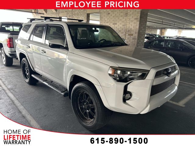 Super White 2017 Toyota 4Runner SUV / Crossover Four-Wheel Drive 5-Speed Automatic Overdrive