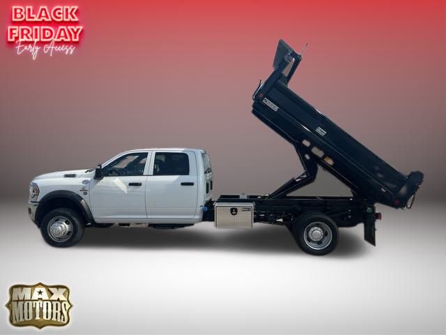 2024 Ram 5500HD Tradesman 22