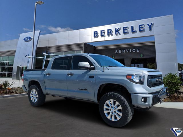 2017 Toyota Tundra TRD Pro CrewMax 5.7L FFV 4WD