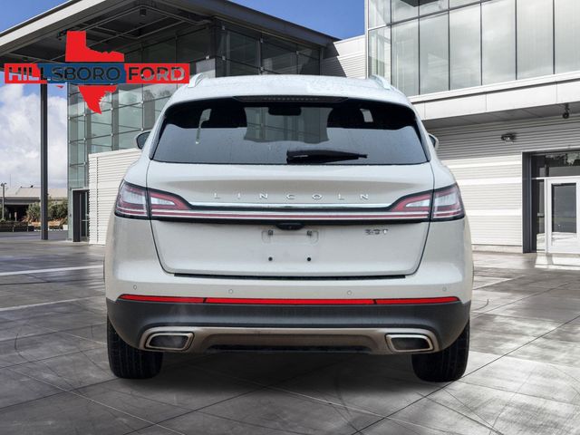 2020 Ceramic White Lincoln Nautilus Standard FWD SUV