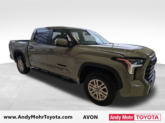 2026 Toyota Tundra SR5 CrewMax Cab 4WD